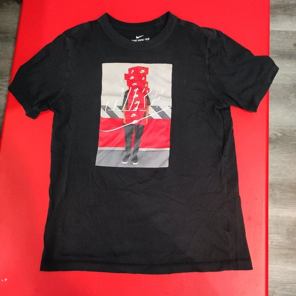 Nike graphic Tee black men's size M - Picture 1 of 4